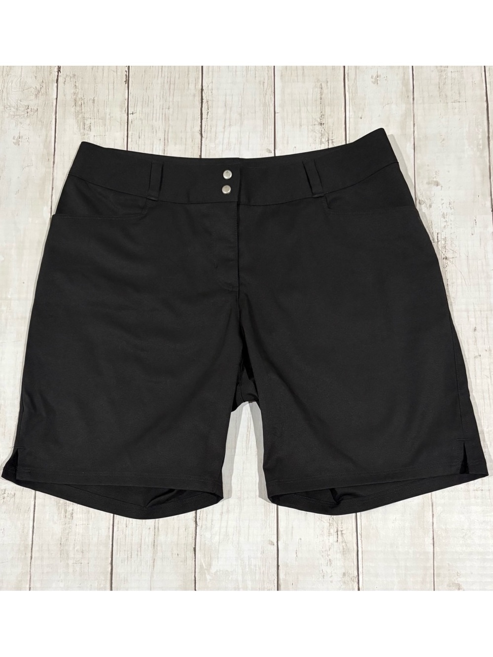 Adidas Women's Essential Golf 7" Shorts Black Size 6 - Picture 2 of 12